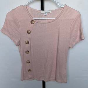 June & Hudson Pink Ribbed Knit Short Sleeve Top Asymmetrical Side Buttons Small